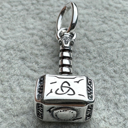 Charm Colgante Martillo De Thor Marvel Pandora Vista Desde Abajo