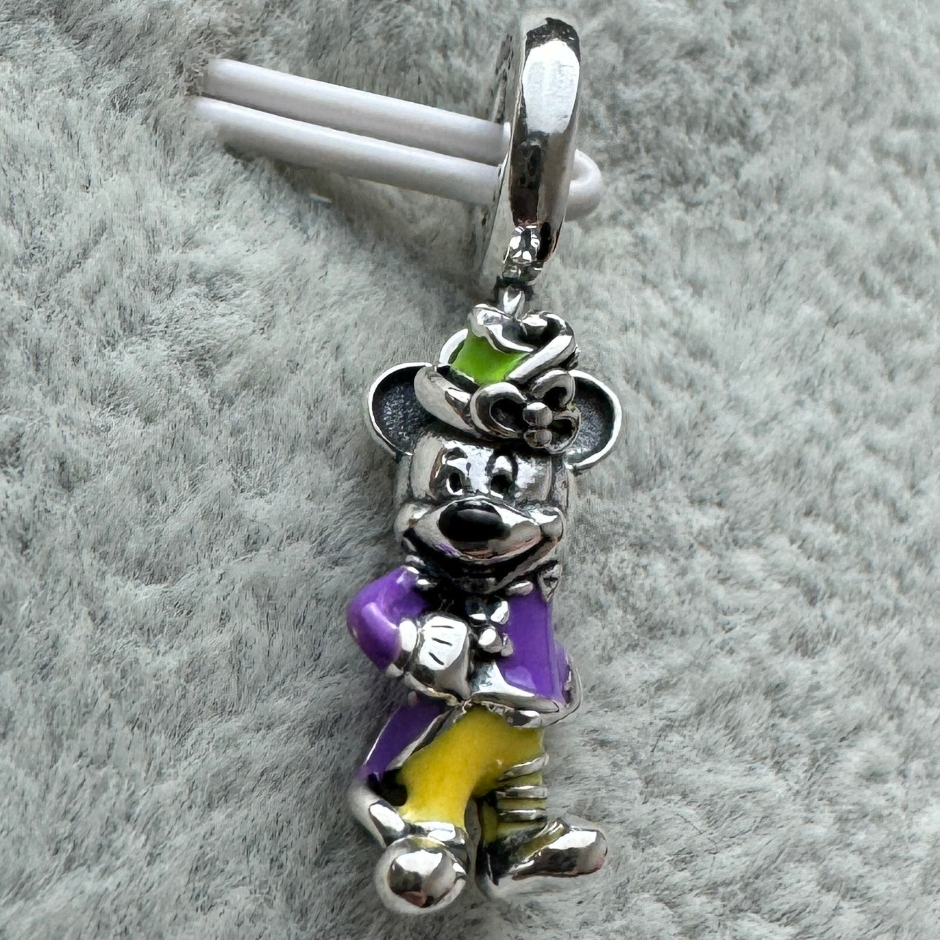 Charm Colgante Mickey Disney Parks Pandora Vista Frontal