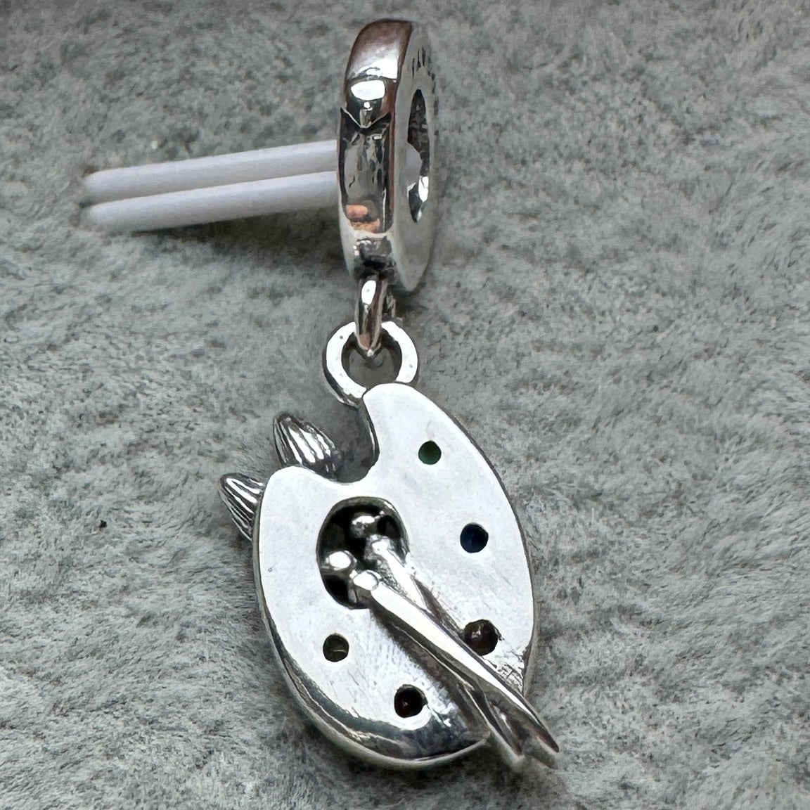 Charm Colgante Paleta De Artista Pandora Vista Desde Atrás