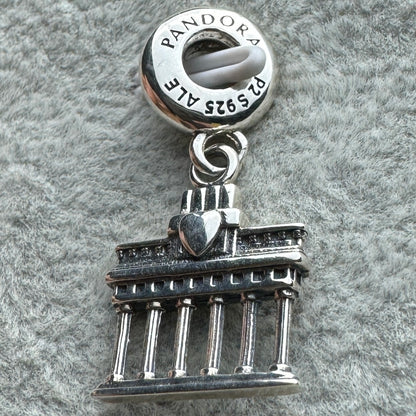 Charm Colgante Puerta De Brandeburgo Berlín Alemania Pandora Vista Del Costado
