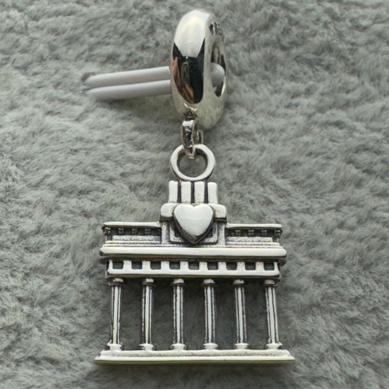 Charm Colgante Puerta De Brandeburgo Berlín Alemania Pandora Vista Frontal