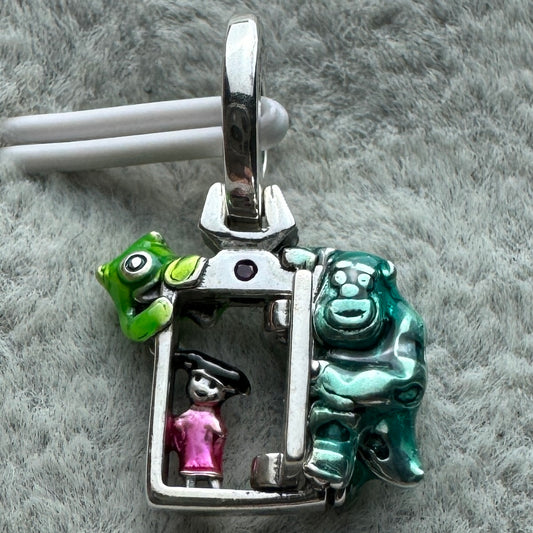 Charm Colgante Puerta De Monsters Inc. Disney Pandora Vista Frontal