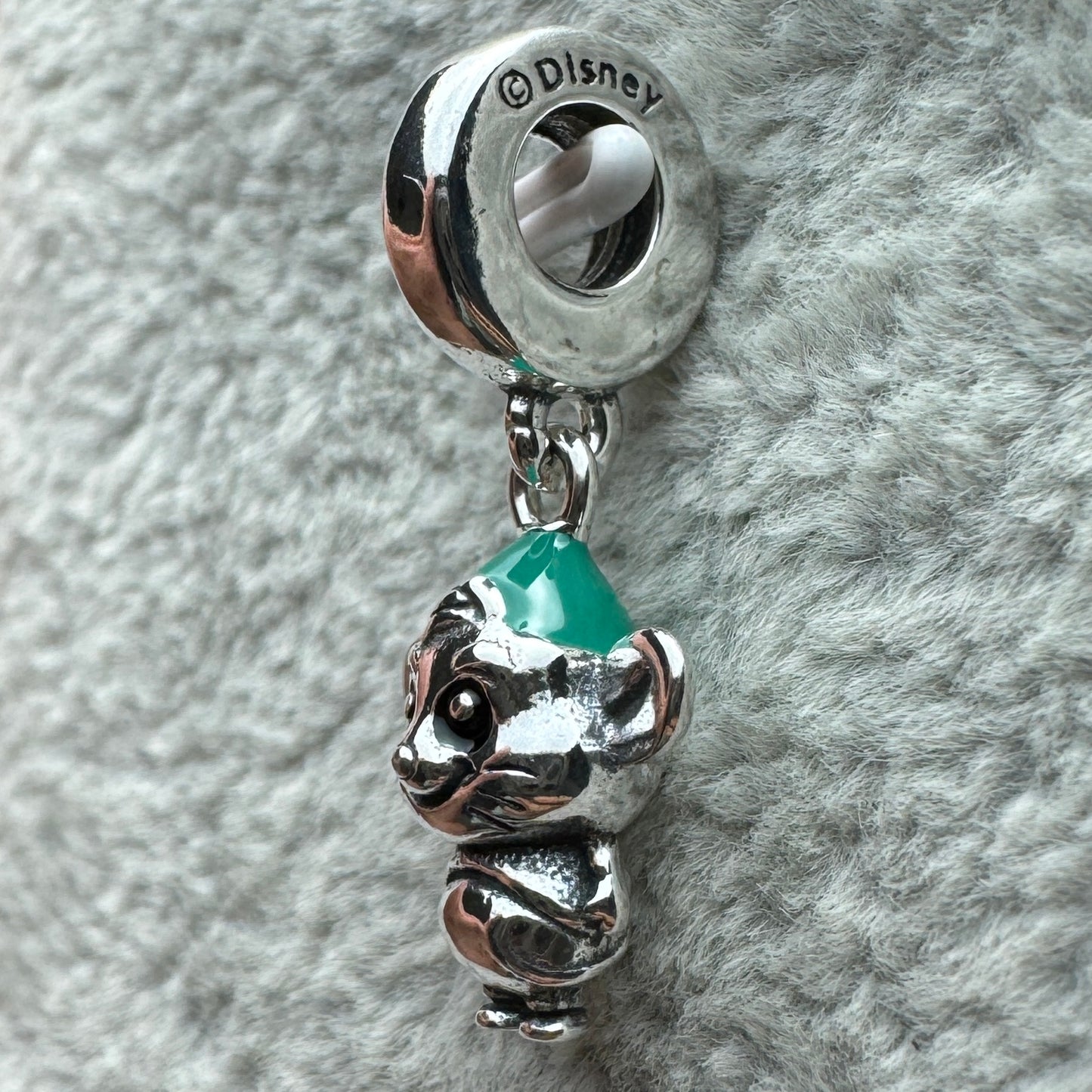 Charm Colgante Ratón Gus Gus Princesa Cenicienta De Disney Pandora Vista Lateral