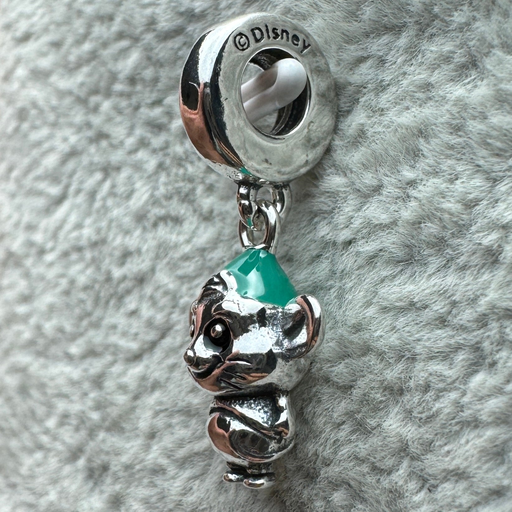 Charm Colgante Ratón Gus Gus Princesa Cenicienta De Disney Pandora Vista Lateral
