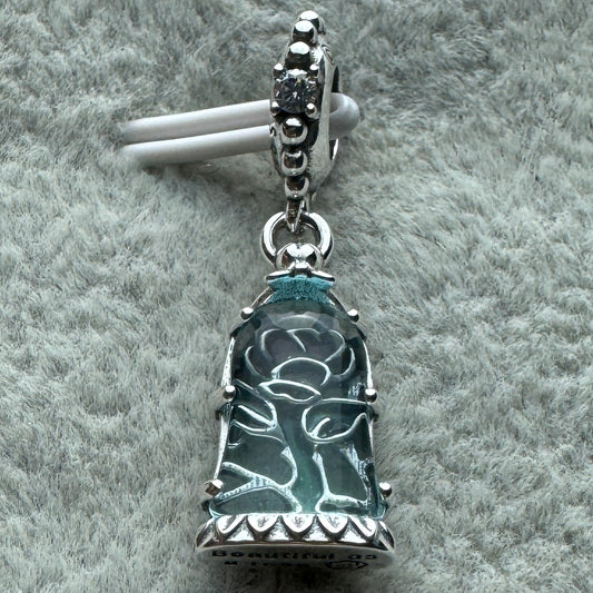 Charm Colgante Rosa Encantada De Princesa La Bella Y La Bestia De Disney Pandora Vista Frontal