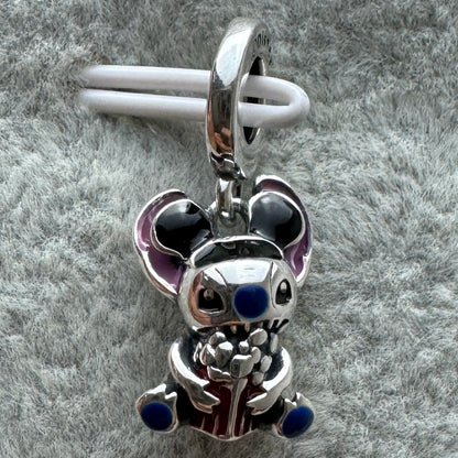 Charm Colgante Stitch Con Palomitas Disney Pandora Vista Frontal