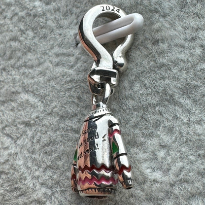 Charm Colgante Suéter Navideño Pandora Vista Lateral