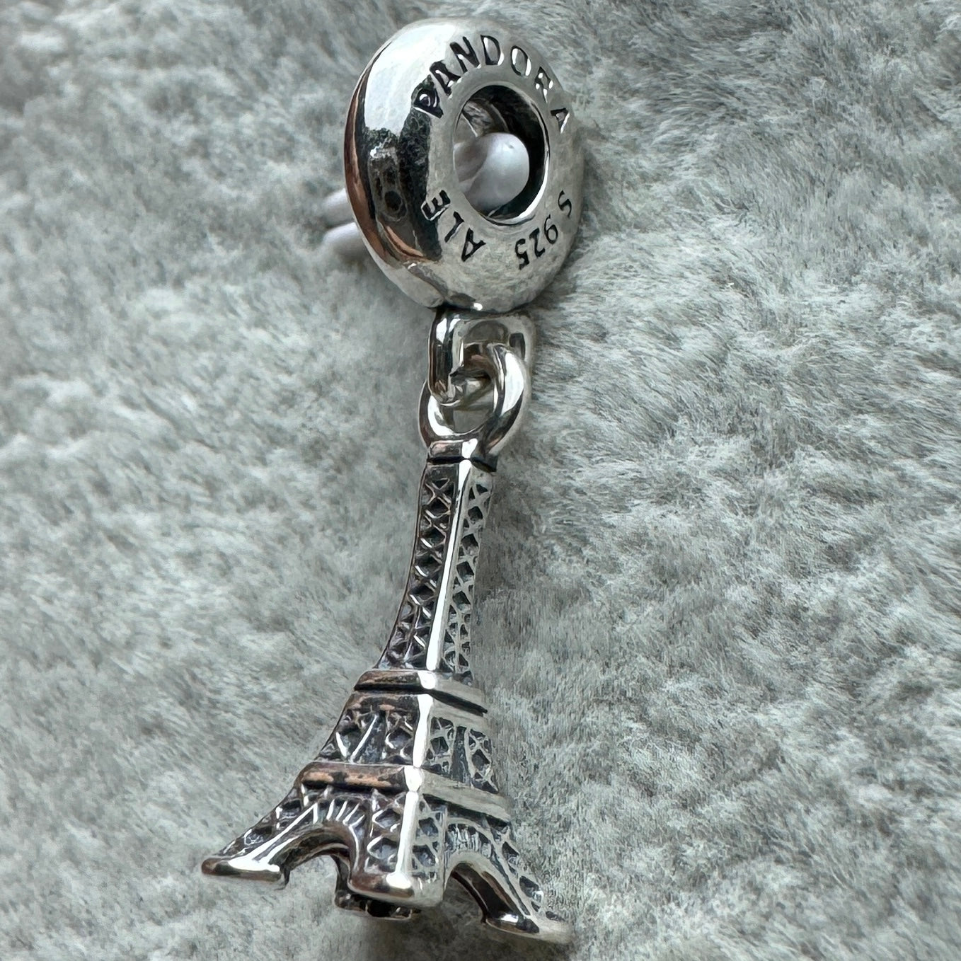 Charm Colgante Torre Eiffel Pandora 2