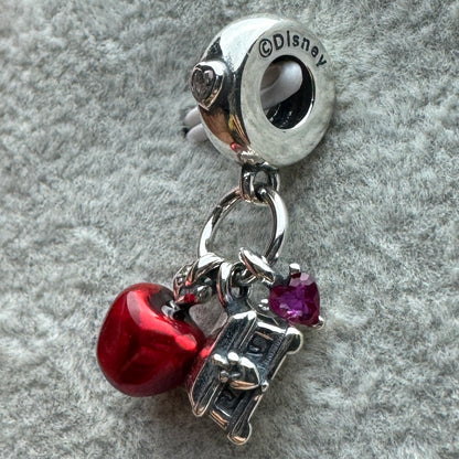 Charm Colgante Triple Manzana, Gema Y Cofre Princesa Blanca Nieves Disney Pandora Vista Lateral