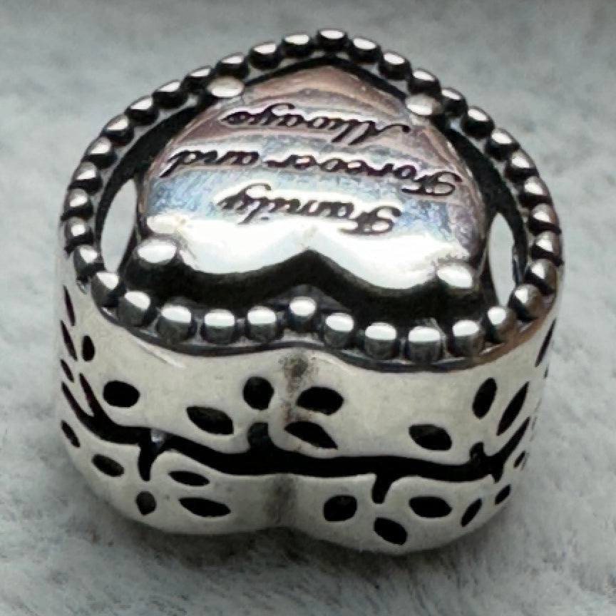 Charm Corazón Árbol De La Vida Familia Pandora Vista Desde Arriba