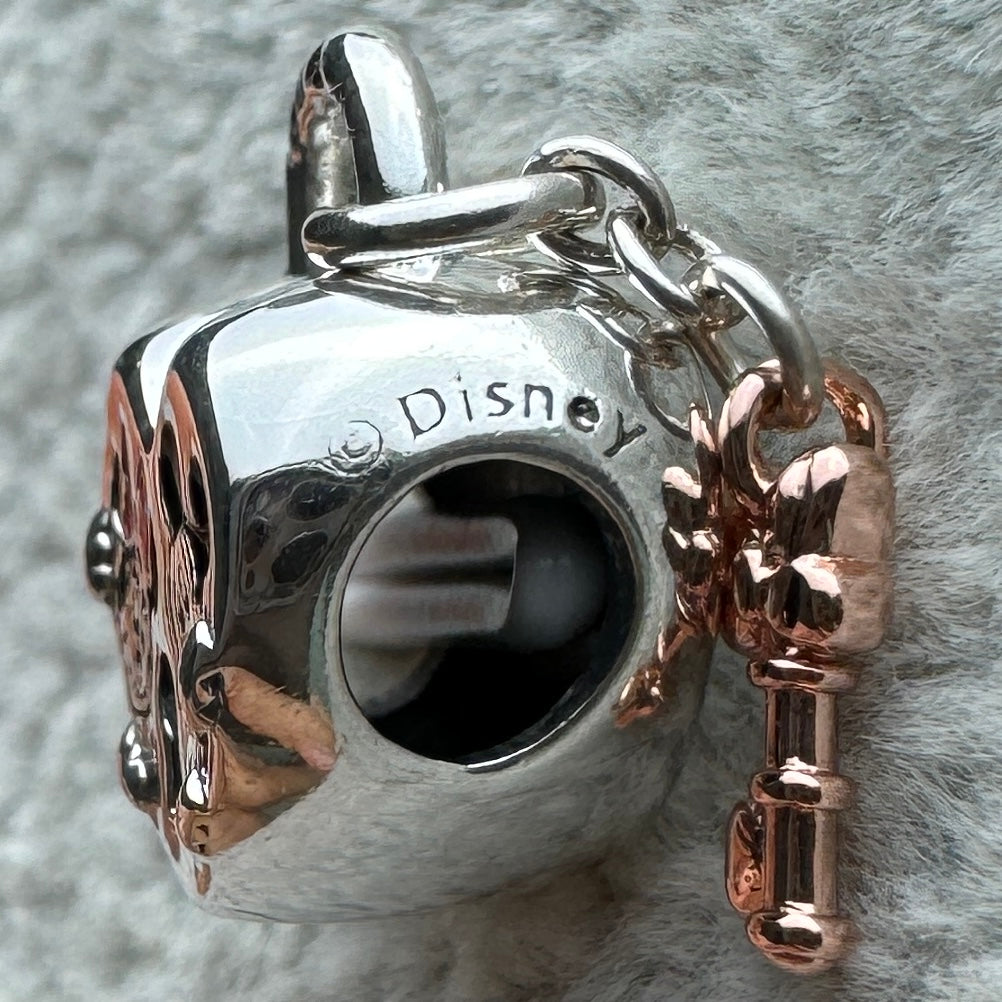 Charm Corazón Candado Mickey Y Minnie Disney Pandora Vista Lateral