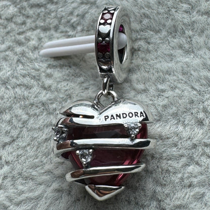 Charm Corazón Rosa Entrelazado Brillante Pandora Vista Desde Atrás