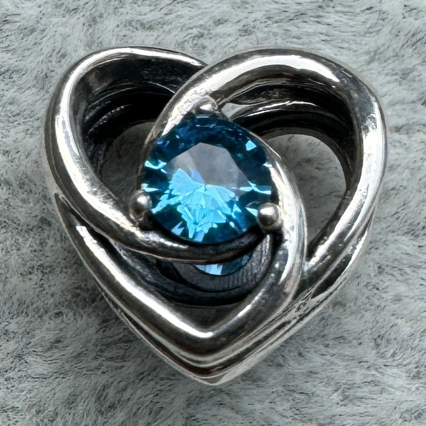 Charm Corazón Y Zirconia Entrelazados Pandora 1