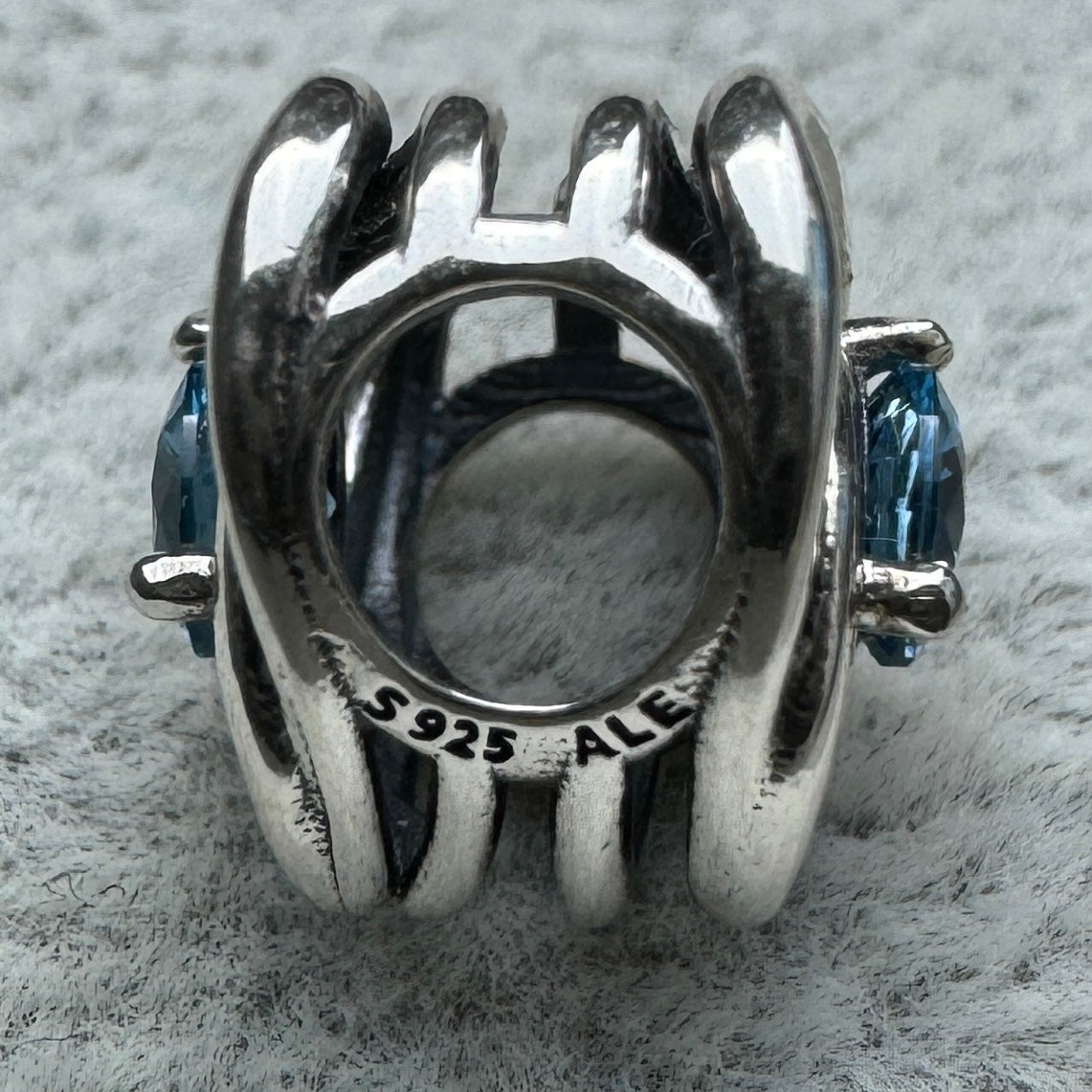 Charm Corazón Y Zirconia Entrelazados Pandora 3