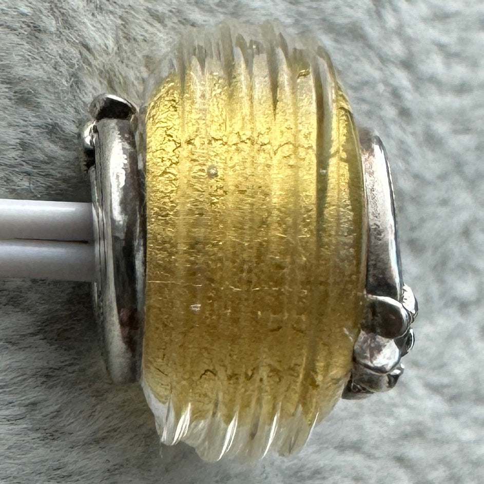 Charm De Cristal De Murano Acanalado Amarillo Estrella Fugaz Pandora Vista Desde Atrás