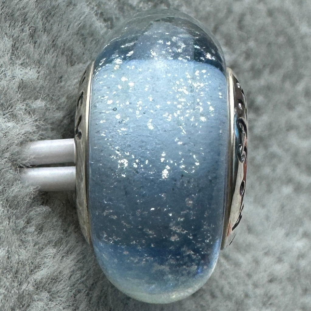 Charm De Cristal De Murano Azul Cenicienta Disney Pandora Vista Desde Atrás