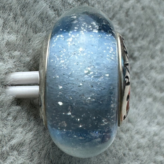 Charm De Cristal De Murano Azul Cenicienta Disney Pandora Vista Frontal