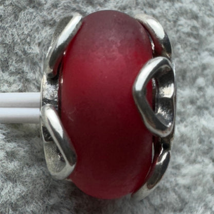 Charm De Cristal De Murano Rojo Helado Y Corazones Pandora Vista Desde Atrás