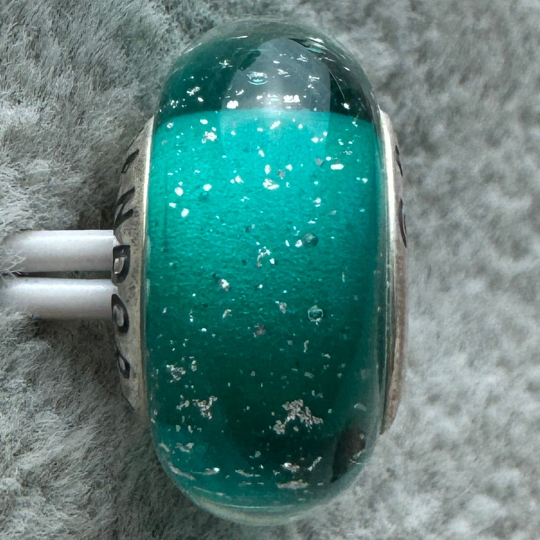 Charm De Cristal De Murano Verde Princesa Ariel Sirenita Disney Pandora Vista Frontal