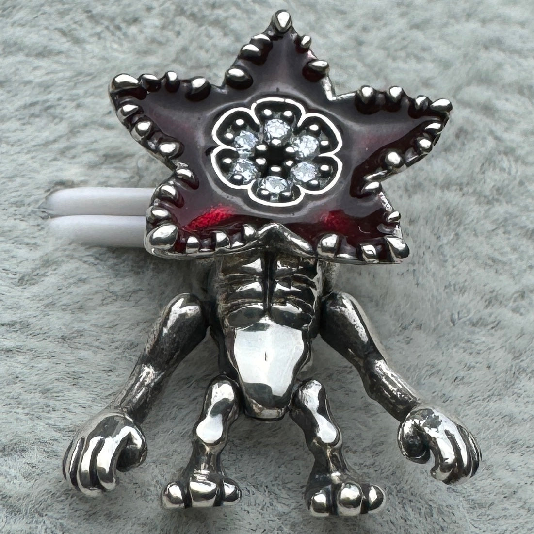 Charm Demogorgon Móvil Stranger Things Pandora 1