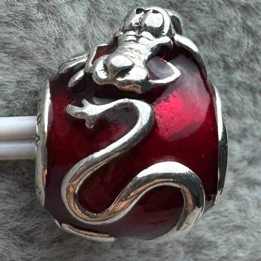 Charm Dragón Mushu Princesa Mulan Disney Pandora Vista Frontal