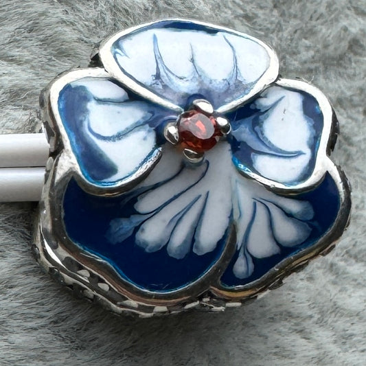 Charm Flor Pensamiento Azul Pandora Vista Frontal