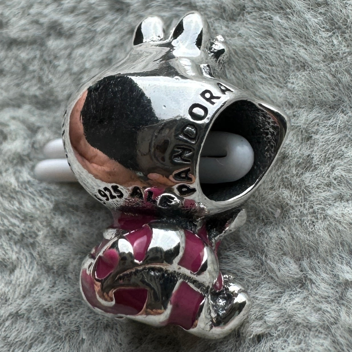 Charm Gato Chesire Alicia En El País De Las Maravillas Disney Pandora Vista Lateral