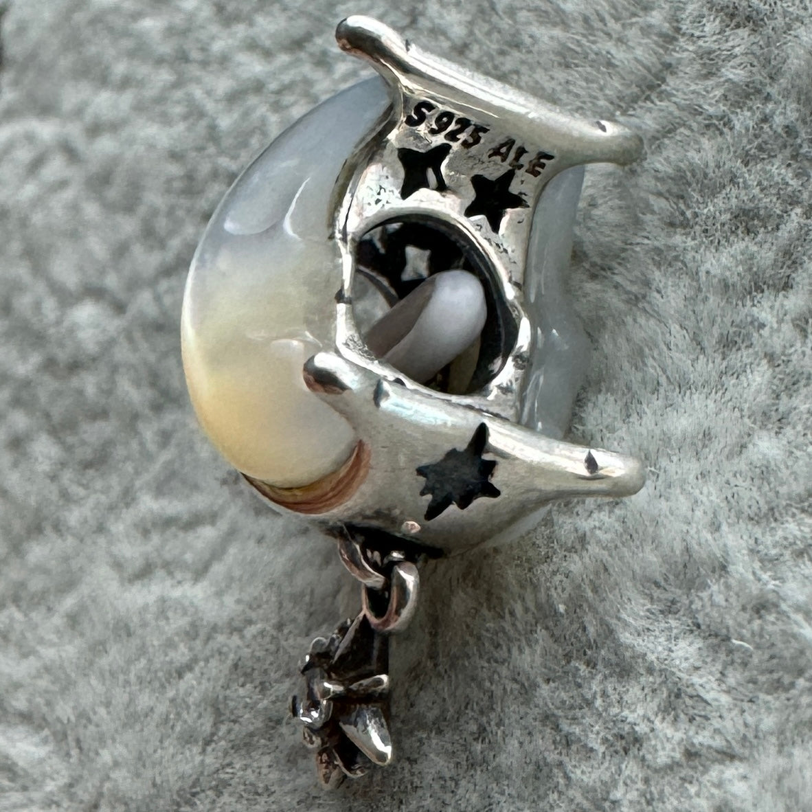 Charm Luna Y Estrella Pandora Vista Lateral