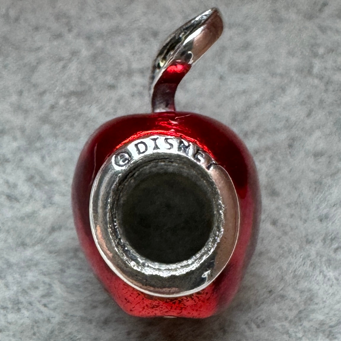 Charm Manzana Roja Princesa Blancanieves Disney Pandora Vista Del Costado