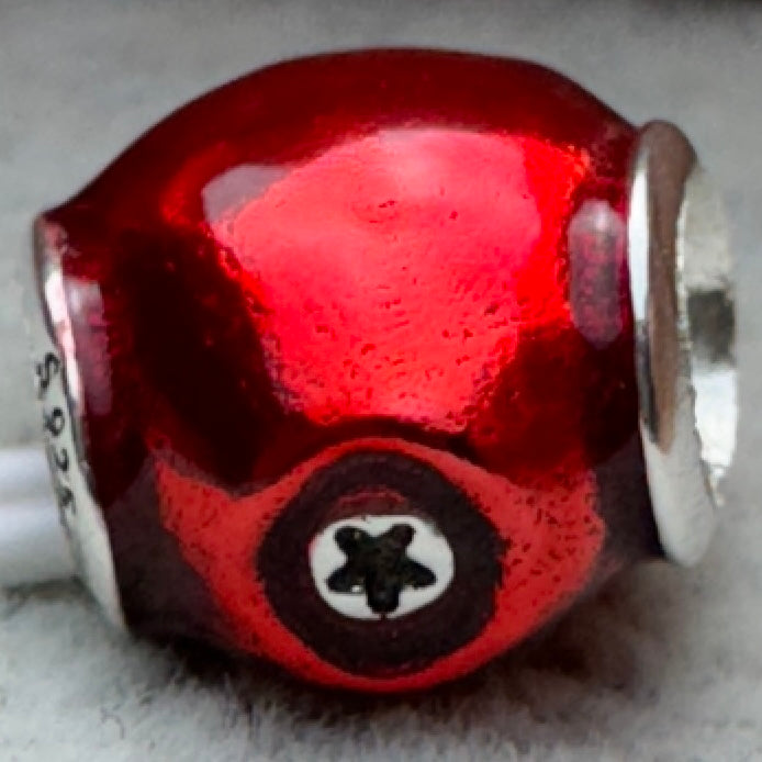 Charm Manzana Roja Princesa Blancanieves Disney Pandora Vista Desde Abajo