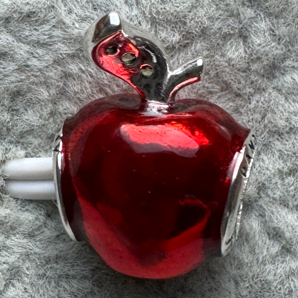 Charm Manzana Roja Princesa Blancanieves Disney Pandora Vista Desde Atrás