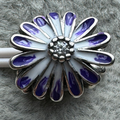 Charm Margarita Morada Pandora Vista Frontal