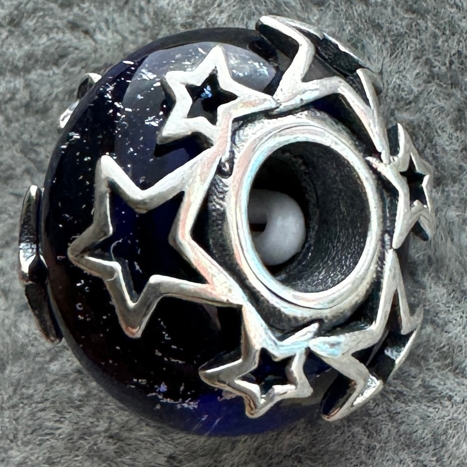 Charm Murano Galaxia Y Estrellas Pandora Vista Del Costado