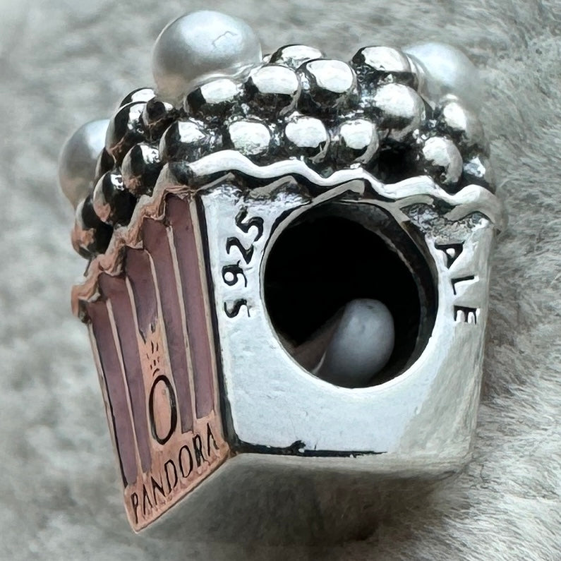 Charm Palomitas Pandora Vista Lateral
