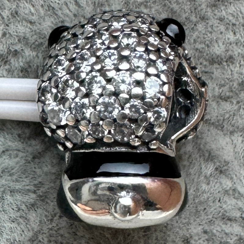 Charm Panda Brillante Pandora Vista Desde Atrás