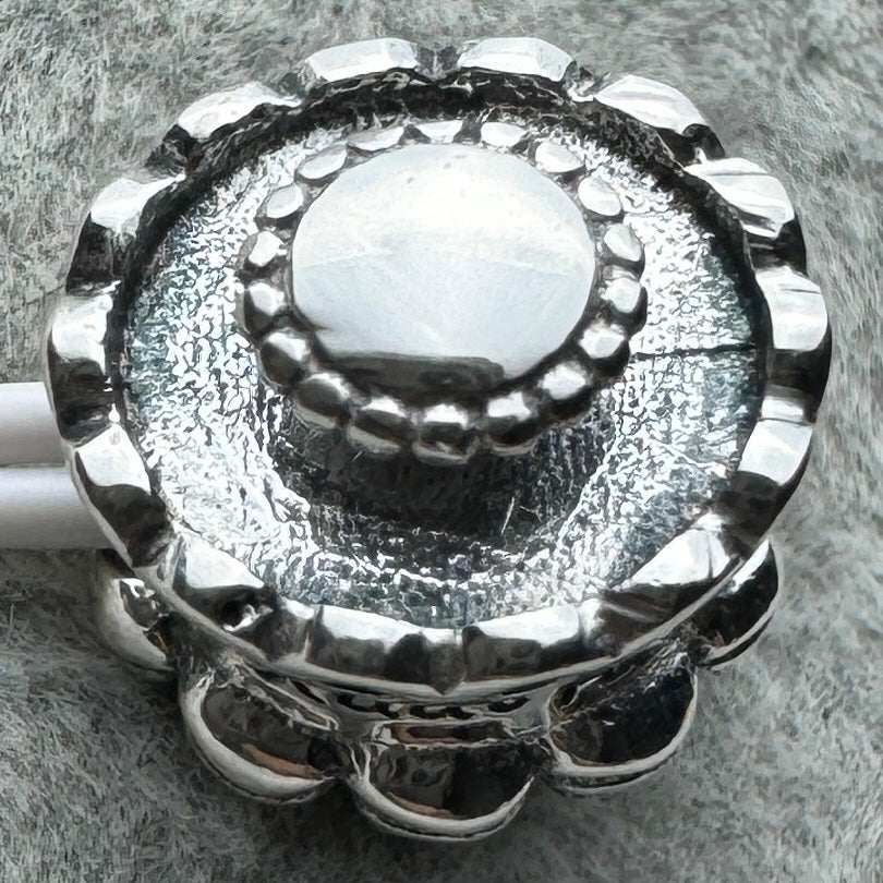 Charm Pastel De Cumpleaños Pandora Vista Desde Abajo