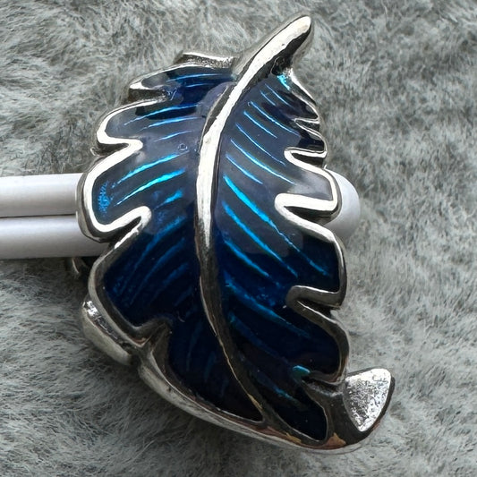 Charm Pluma Curvada Azul Pandora Vista Frontal