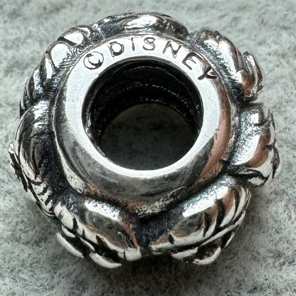 Charm Princesa Blanca Nieves 7 Enanos Disney Pandora Vista Lateral