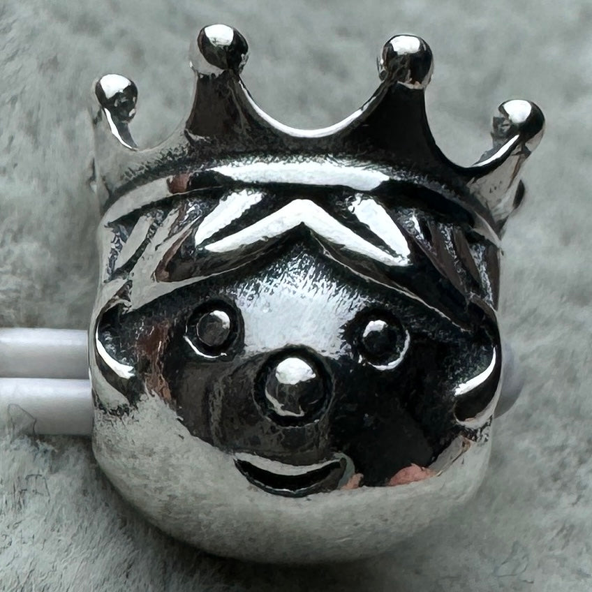 Charm Príncipe Pandora Vista Frontal