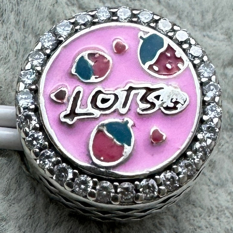 Charm Redondo Brillante Lotso Disney Pandora Vista Desde Atrás
