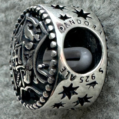 Charm Redondo Castillo Harry Potter Pandora Vista Lateral