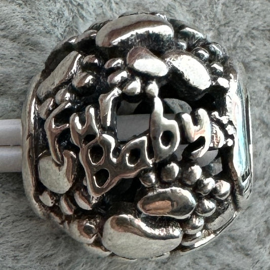 Charm Redondo Corazones y Huella Perro Pandora 1