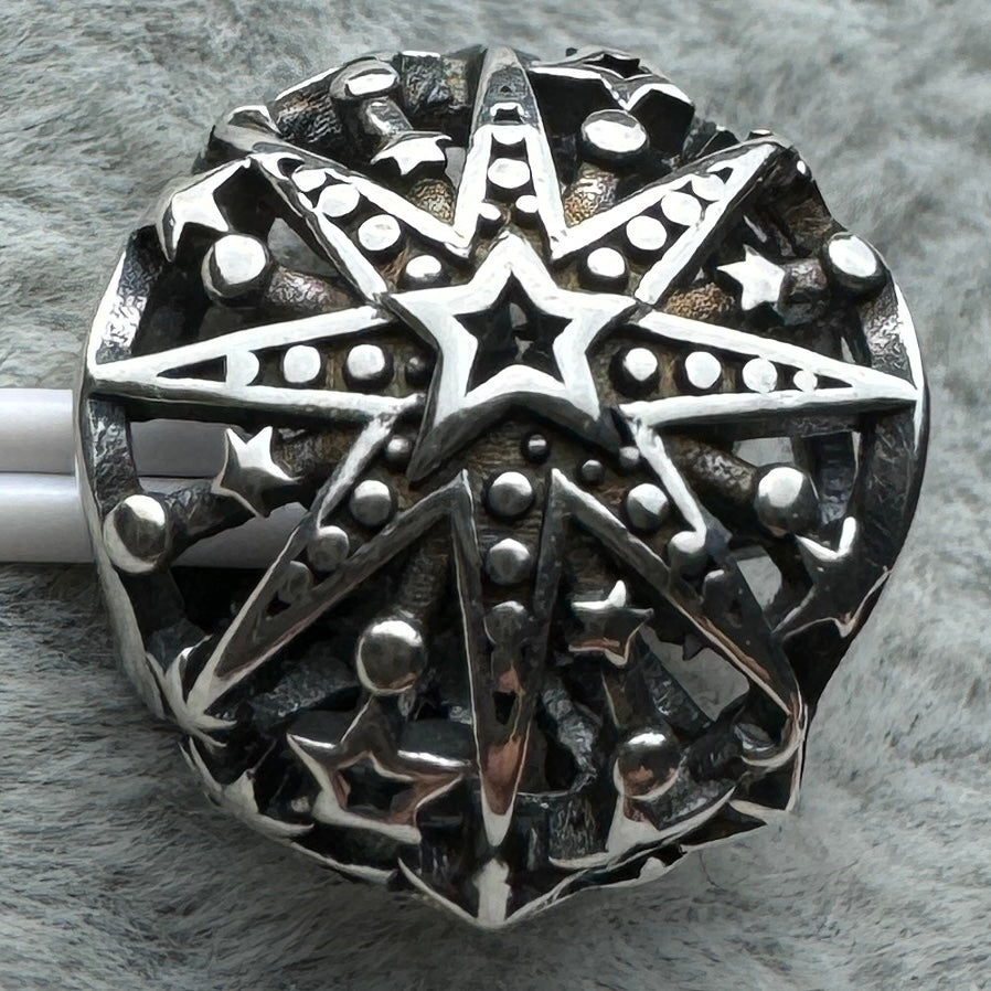 Charm Redondo Estrellas Celestiales Pandora Vista Frontal
