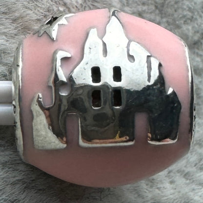 Charm Redondo Rosa Familia Y Castillo Disney Parks Pandora Vista Desde Atrás