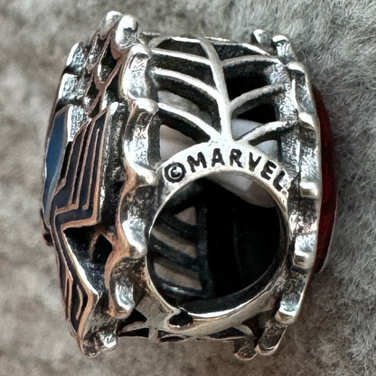 Charm Redondo Spider-Man Marvel Pandora Vista Del Costado