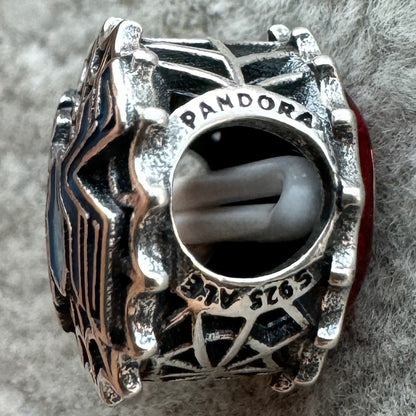 Charm Redondo Spider-Man Marvel Pandora Vista Lateral