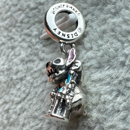 Charm Stitch Con Castillo Disney Parks Pandora Vista Lateral