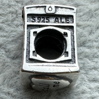 Charm Teléfono Londres Pandora Vista Lateral