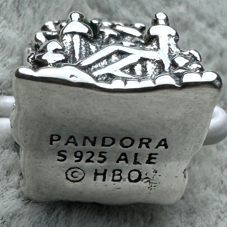 Charm Trono De Hierro De Juego De Tronos Game Of Thrones Pandora Vista Desde Abajo