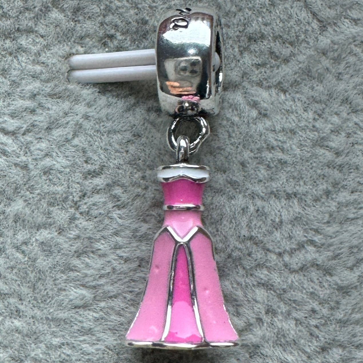 Charm Vestido Princesa Aurora Disney Pandora Vista Desde Atrás
